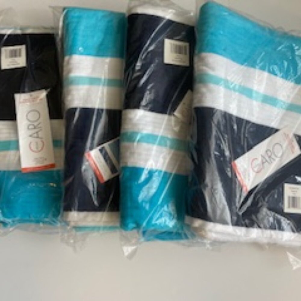 NEW in Bag Caro Home Beach Towels (set of 4)